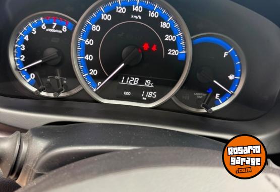 Autos - Toyota Yaris 2025 Nafta 1000Km - En Venta