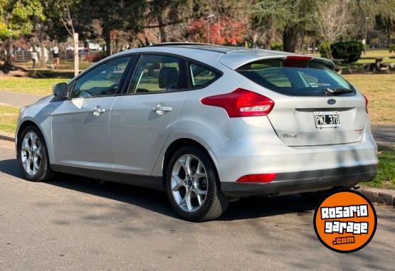 Autos - Ford Focus 2016 Nafta 122000Km - En Venta