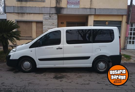 Utilitarios - Peugeot Expert 2011 Diesel 145000Km - En Venta