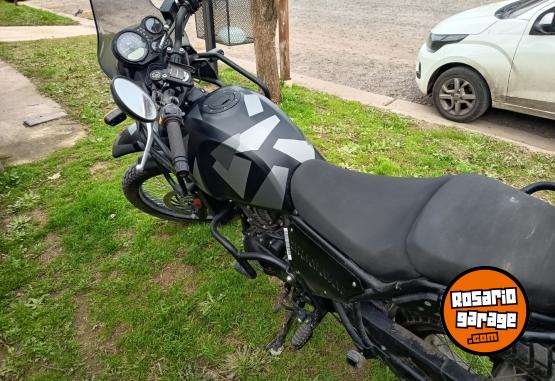 Motos - Royal Enfield Himalayan 2024 Nafta 3600Km - En Venta