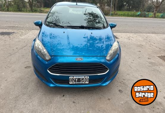 Autos - Ford Fiesta kinetic S 2015 Nafta 165000Km - En Venta