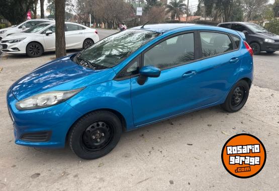 Autos - Ford Fiesta kinetic S 2015 Nafta 165000Km - En Venta