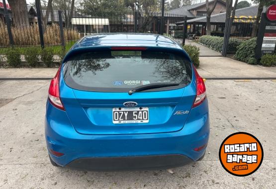 Autos - Ford Fiesta kinetic S 2015 Nafta 165000Km - En Venta