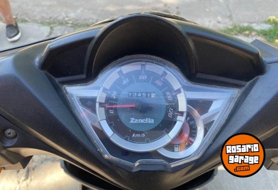 Motos - Zanella Styler 150 2017 Nafta 13400Km - En Venta