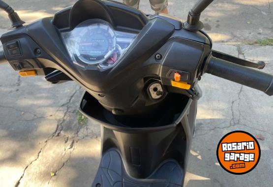 Motos - Zanella Styler 150 2017 Nafta 13400Km - En Venta