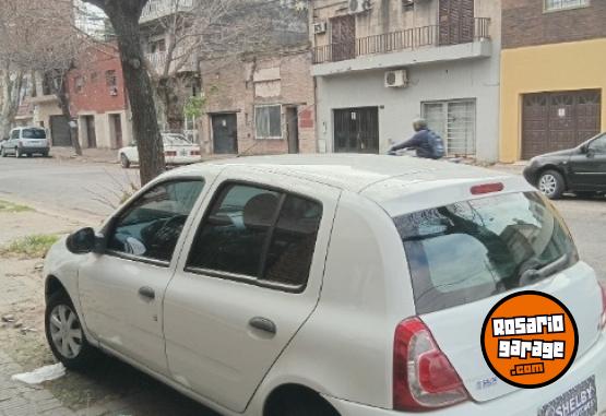 Autos - Renault Clio 1.2 confort plus 5 p 2014 Nafta 130000Km - En Venta