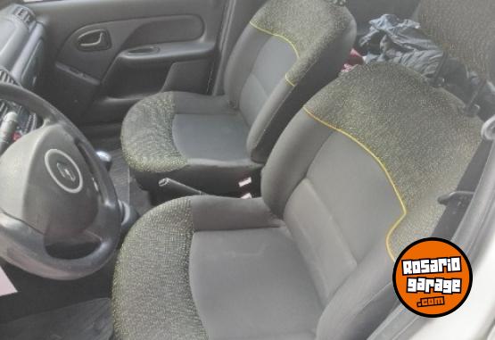 Autos - Renault Clio 1.2 confort plus 5 p 2014 Nafta 130000Km - En Venta