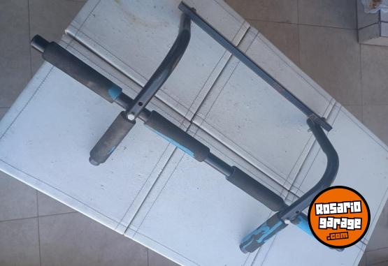 Deportes - Excelente Barra de Dominadas para Marco de Puerta - En Venta