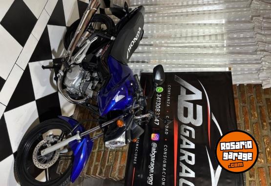 Motos - Honda New titán 2018 Nafta 41000Km - En Venta