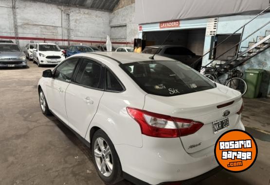 Autos - Ford Focus 4P. 2.0L N SE PLUS 2014 Nafta 108540Km - En Venta