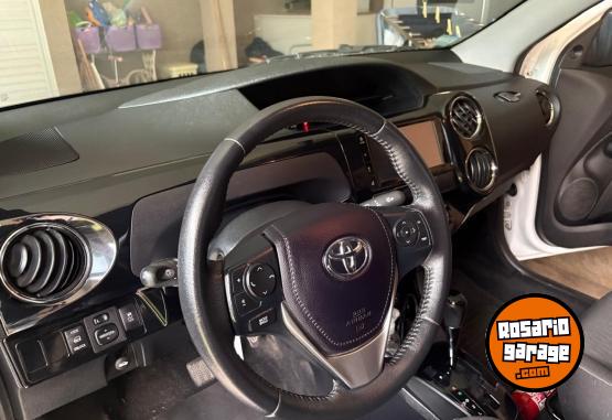 Autos - Toyota ETIOS 2023 Nafta 100000Km - En Venta