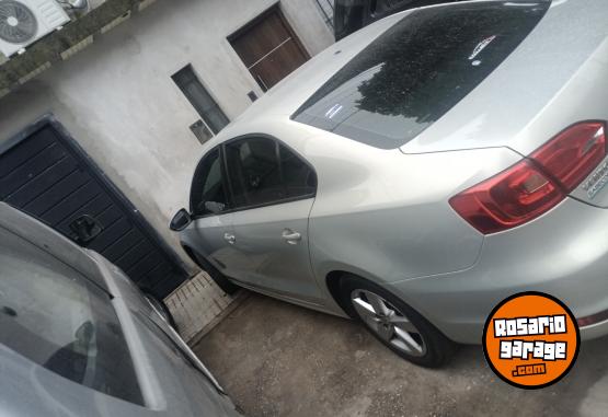 Autos - Volkswagen Vento 2.5 2012 GNC 177000Km - En Venta
