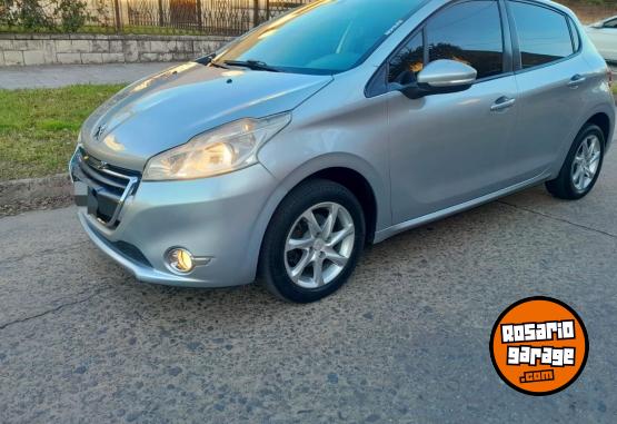 Autos - Peugeot 208 2013 Nafta 123Km - En Venta