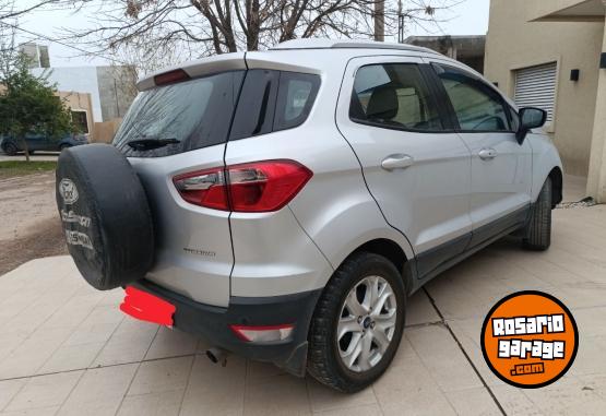 Camionetas - Ford Ecosport Titanium 1.6 2017 GNC 136000Km - En Venta