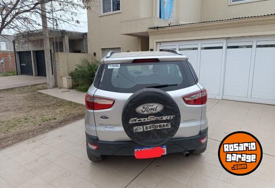Camionetas - Ford Ecosport Titanium 1.6 2017 GNC 136000Km - En Venta