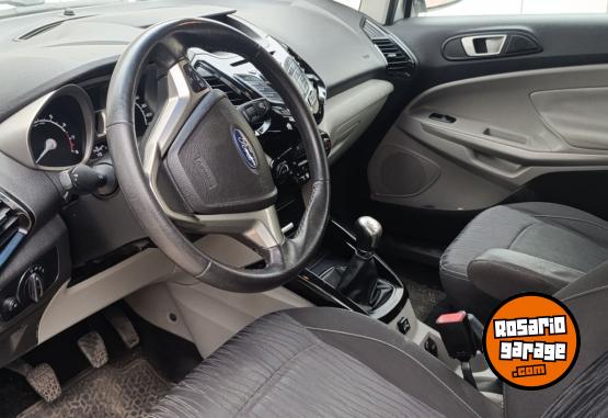 Camionetas - Ford Ecosport Titanium 1.6 2017 GNC 136000Km - En Venta