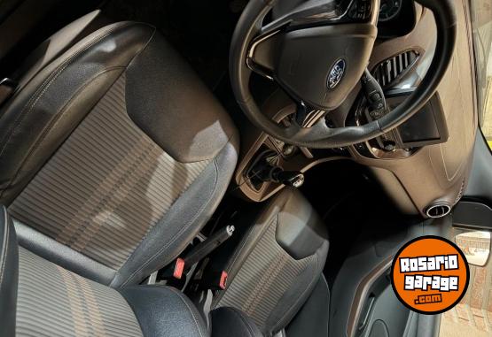 Autos - Ford Ka Freestyle Sel 2020 Nafta 63000Km - En Venta