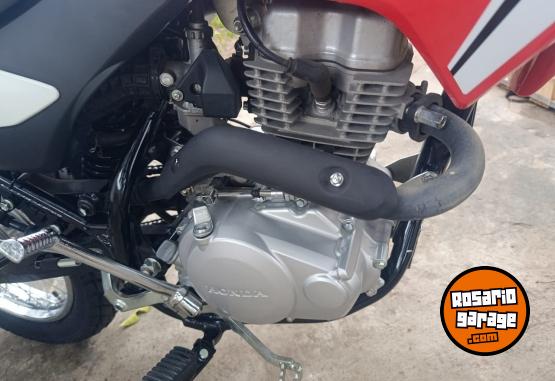 Motos - Honda Xr150 2024 Nafta 2774Km - En Venta