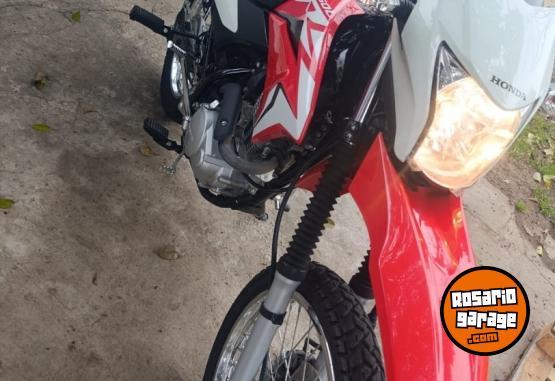 Motos - Honda Xr150 2024 Nafta 2774Km - En Venta