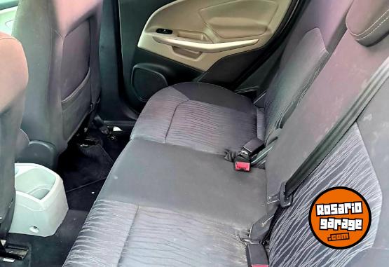 Camionetas - Ford Ecosport 2015 Nafta 142000Km - En Venta