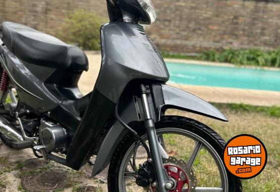 Motos - Guerrero Trip Full 2019 Nafta 15000Km - En Venta