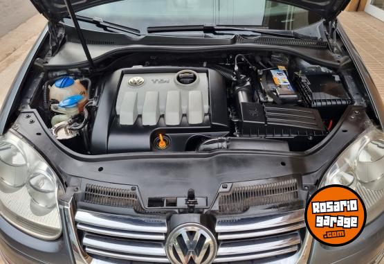Autos - Volkswagen Vento Advance tdi 1.9 2010 Diesel 200000Km - En Venta