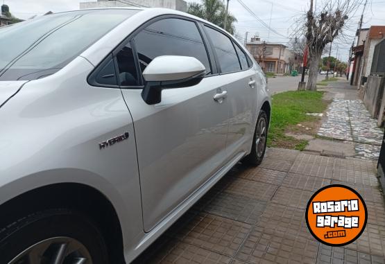 Autos - Toyota XEI 2022 Electrico / Hibrido 38000Km - En Venta