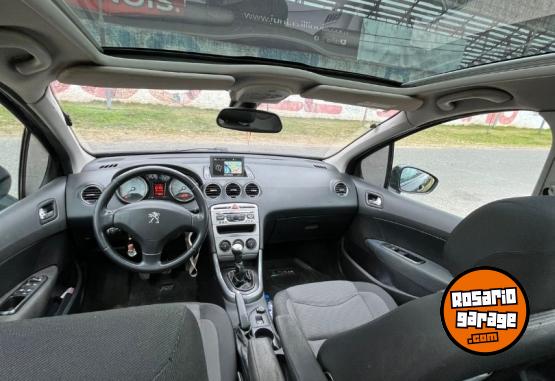 Autos - Peugeot 308 2015 Nafta 180000Km - En Venta