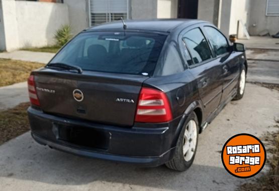 Autos - Chevrolet Astra 2007 GNC 300000Km - En Venta
