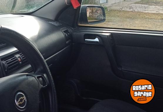 Autos - Chevrolet Astra 2007 GNC 300000Km - En Venta