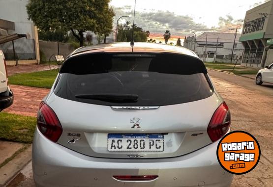 Autos - Peugeot 208 GT 2018 Nafta 67000Km - En Venta