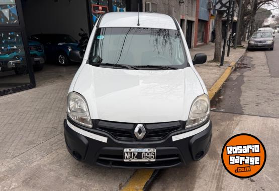 Utilitarios - Renault Kanggo furgón 2014 GNC 111111Km - En Venta