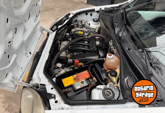 Utilitarios - Renault Kanggo furgón 2014 GNC 111111Km - En Venta