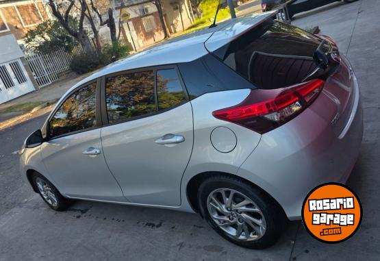 Autos - Toyota Yaris 2023 Nafta 39000Km - En Venta