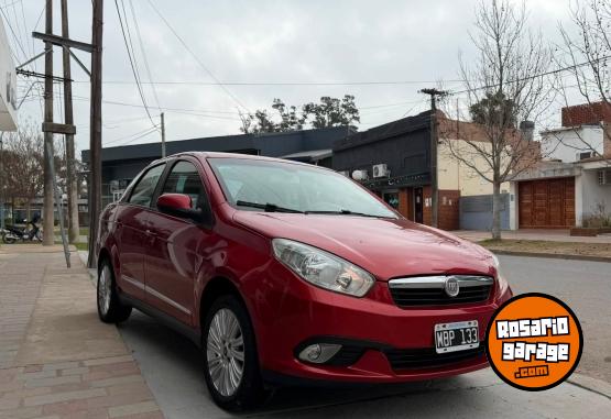 Autos - Fiat GRAND SIENA ESSENCE M/T 2013 Nafta 110000Km - En Venta
