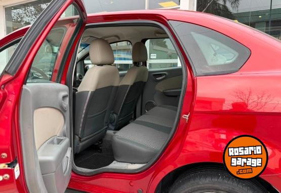 Autos - Fiat GRAND SIENA ESSENCE M/T 2013 Nafta 110000Km - En Venta