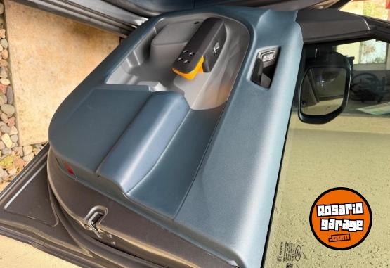 Camionetas - Ford Maverick 2025 Nafta 16000Km - En Venta