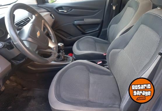 Autos - Chevrolet Prisma 2014 Nafta 183500Km - En Venta