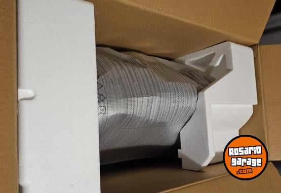 Hogar - Columna Samsung  en caja, Oportunidad "LIQUIDO" - En Venta