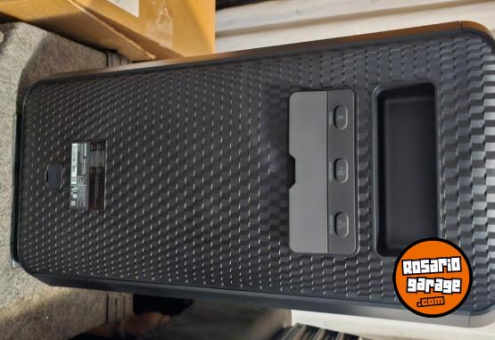 Hogar - Columna Samsung  en caja, Oportunidad "LIQUIDO" - En Venta