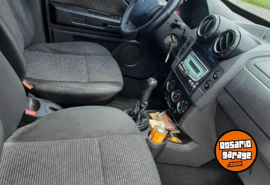 Autos - Ford Ecosport 2011 Nafta 180000Km - En Venta