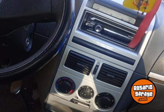 Autos - Fiat Siena Elx 1.4 4P 2010 Nafta 150000Km - En Venta