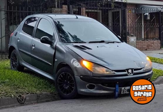 Autos - Peugeot 206 2005 Diesel 328000Km - En Venta