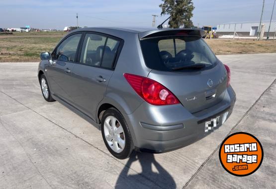 Autos - Nissan tiida 2014 Nafta 130000Km - En Venta