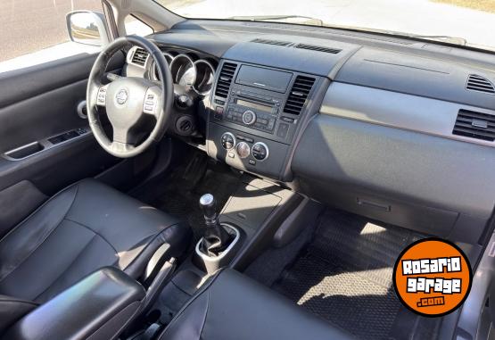 Autos - Nissan tiida 2014 Nafta 130000Km - En Venta