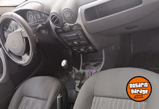 Autos - Renault SANDERO 2012 Nafta 184000Km - En Venta