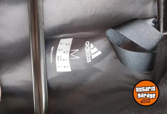 Indumentaria - Campera adidas original - En Venta