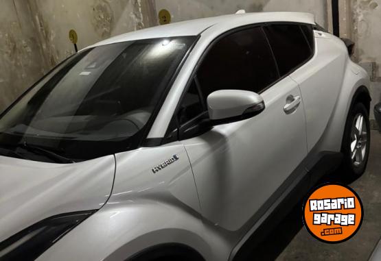 Autos - Toyota CH-R 1.8 HYBRID 2022 Electrico / Hibrido 75000Km - En Venta