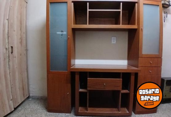 Hogar - Mueble rack para TV con columnas y puente. - En Venta