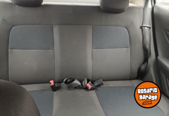 Autos - Chevrolet CHEVROLET ONIX JOY 1.4 LS 2017 GNC 156300Km - En Venta